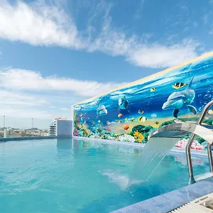 https://nhat-minh-hotel-and-apartment.hotelsofhoian.com